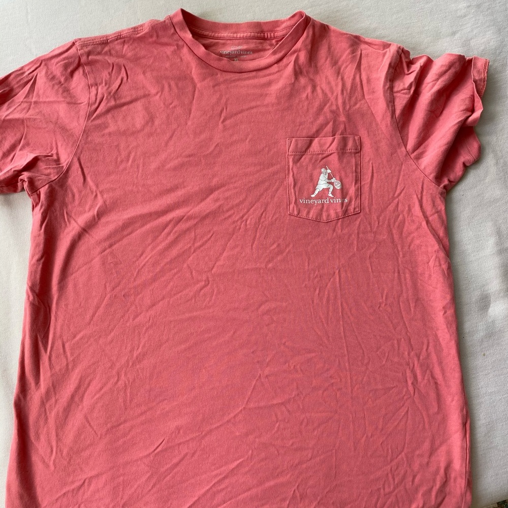 Juniors vineyard vines T-shirt